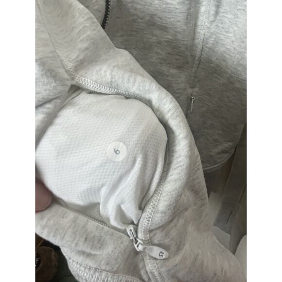 Vintage Lululemon Jacket Size 6 Gray Full Zip Jacket With Back Vent - Picture 6 of 10